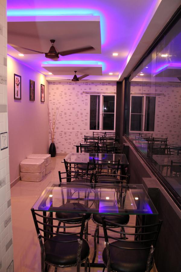 Collection O 8267 Galaxy Inn Kochi 외부 사진